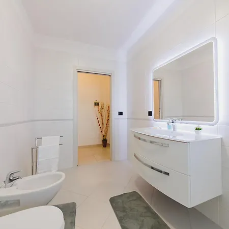 شقة Swamyhome Aereoportobaripalese *