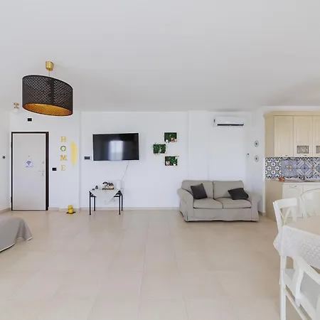 Апартаменты Swamyhome Aereoportobaripalese