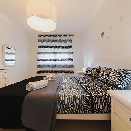 Swamyhome Aereoportobaripalese Apartmán *